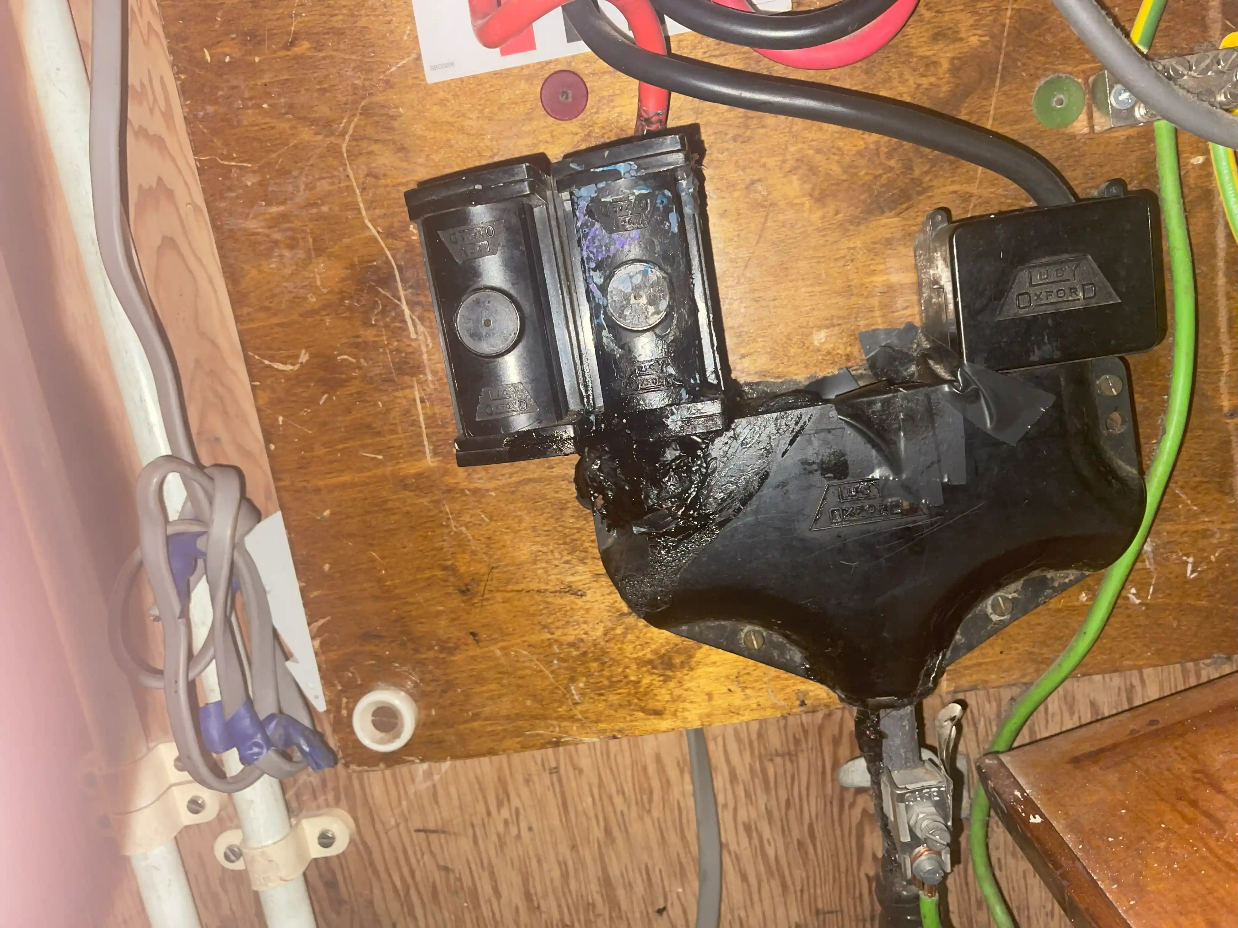24 Hours Emergency Electrician near Milton Keynes